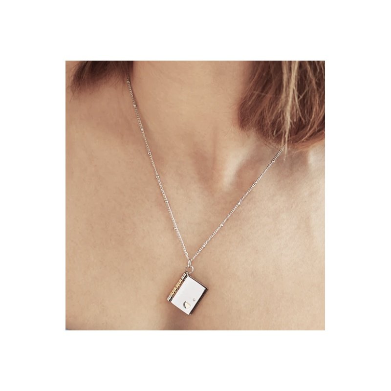 COLGANTE LIBRO PÁGINAS PERSONALIZADAS