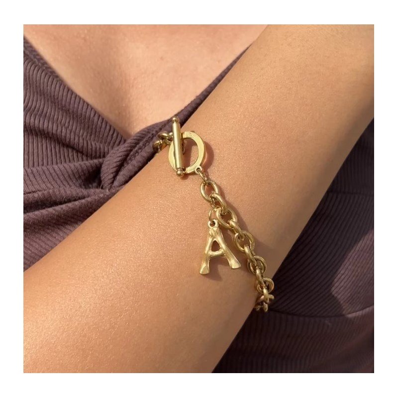 PULSERA CON INICIAL ACERO Y ORO ALTA CALIDAD