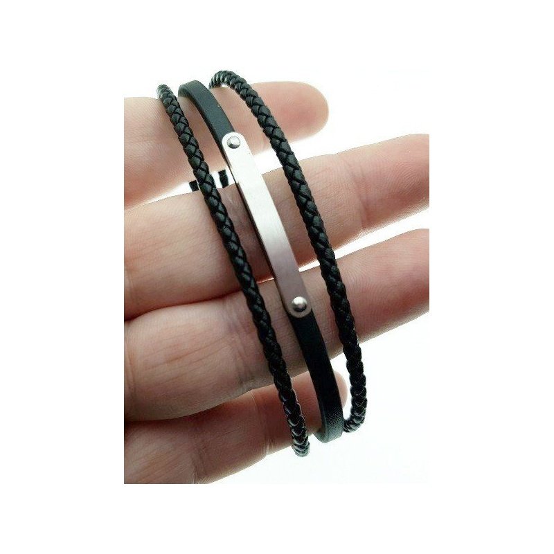 ESCLAVA TRES FILAS CUERO NEGRO Y ACERO PERSONALIZADA