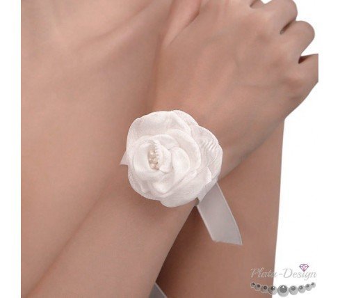 pulsera cinta de raso blanca con flor para novias