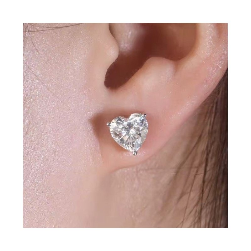 PENDIENTES CHATÓN CORAZÓN CIRCONITA Y PLATA 925