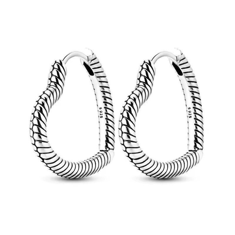 PENDIENTES CORAZONES RAYADOS PLATA