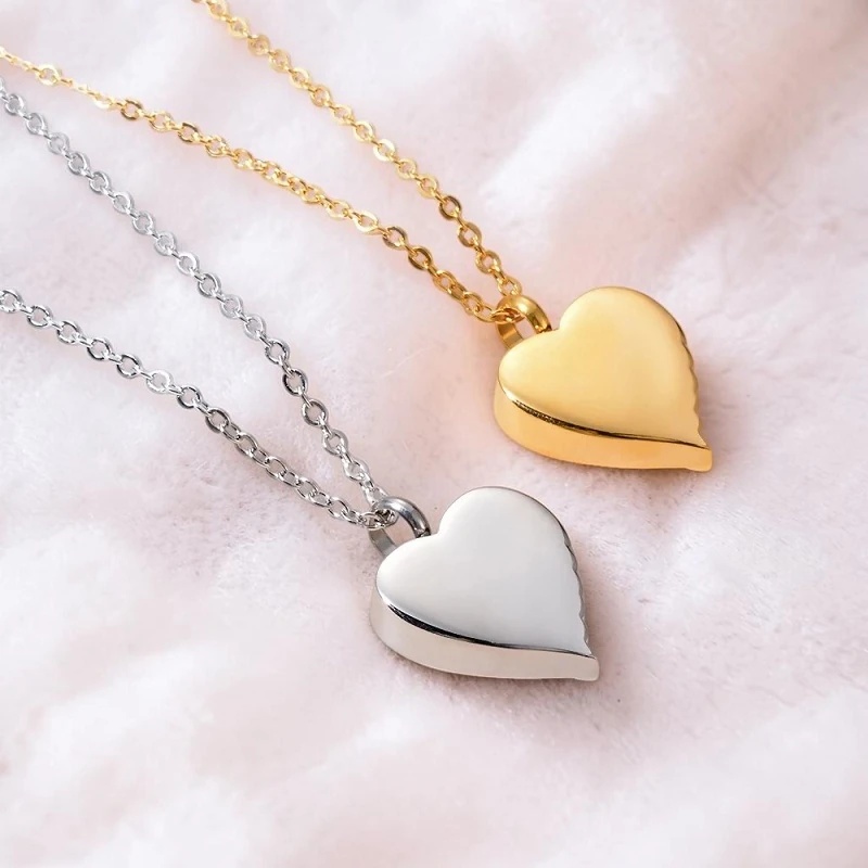 COLGANTE CREMATORIO CORAZÓN ALAS PERSONALIZADO