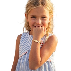 esclava niña con flor