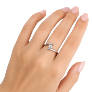 ANILLO DE COMPROMISO CON CIRCONITA