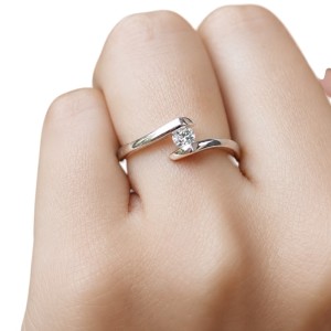 ANILLO DE COMPROMISO CON CIRCONITA