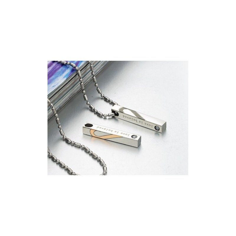 PAREJA DE COLGANTES LARGOS CORAZÓN