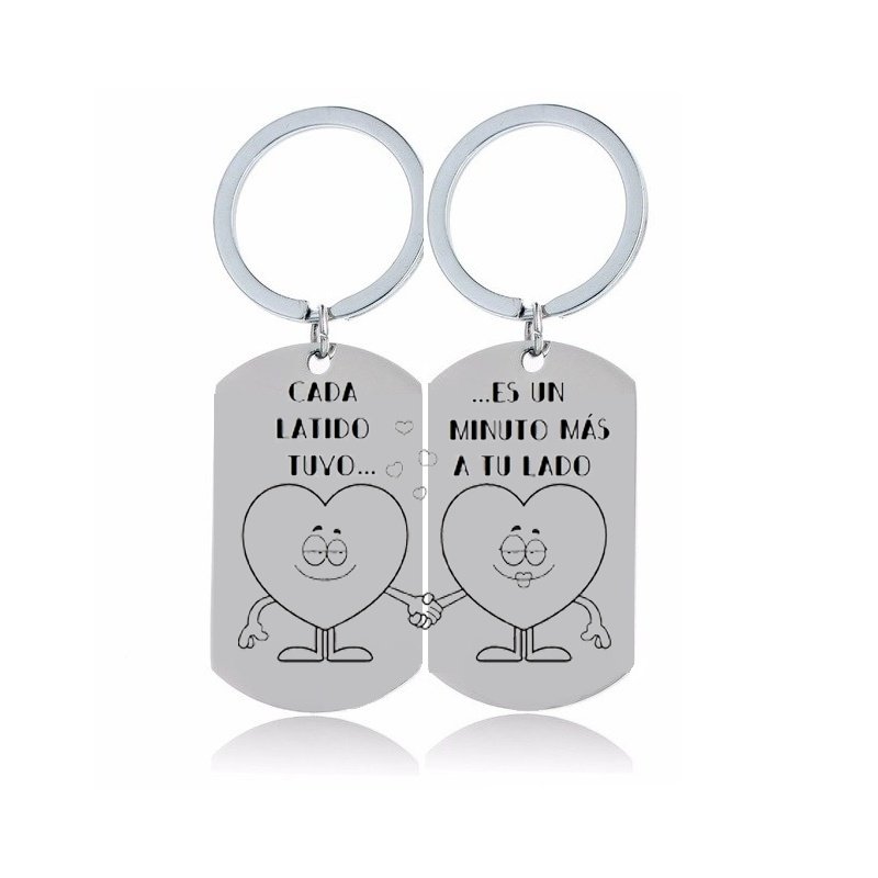 PAREJA DE LLAVEROS PERSONALIZADOS CORAZONES ENAMORADOS